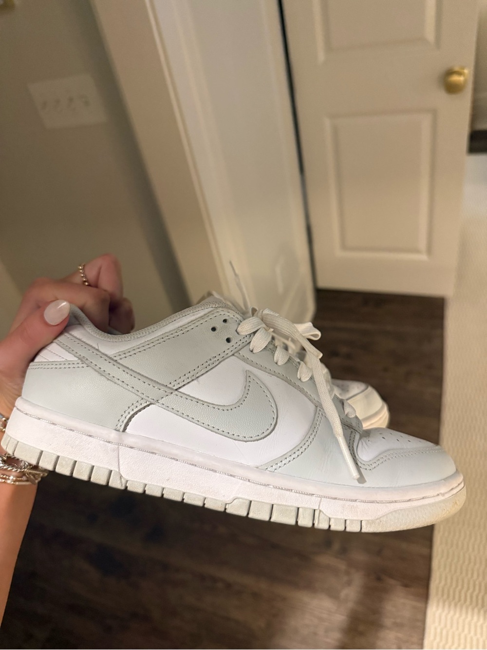 Nike Low-Top Sneakers in White and Light Gray